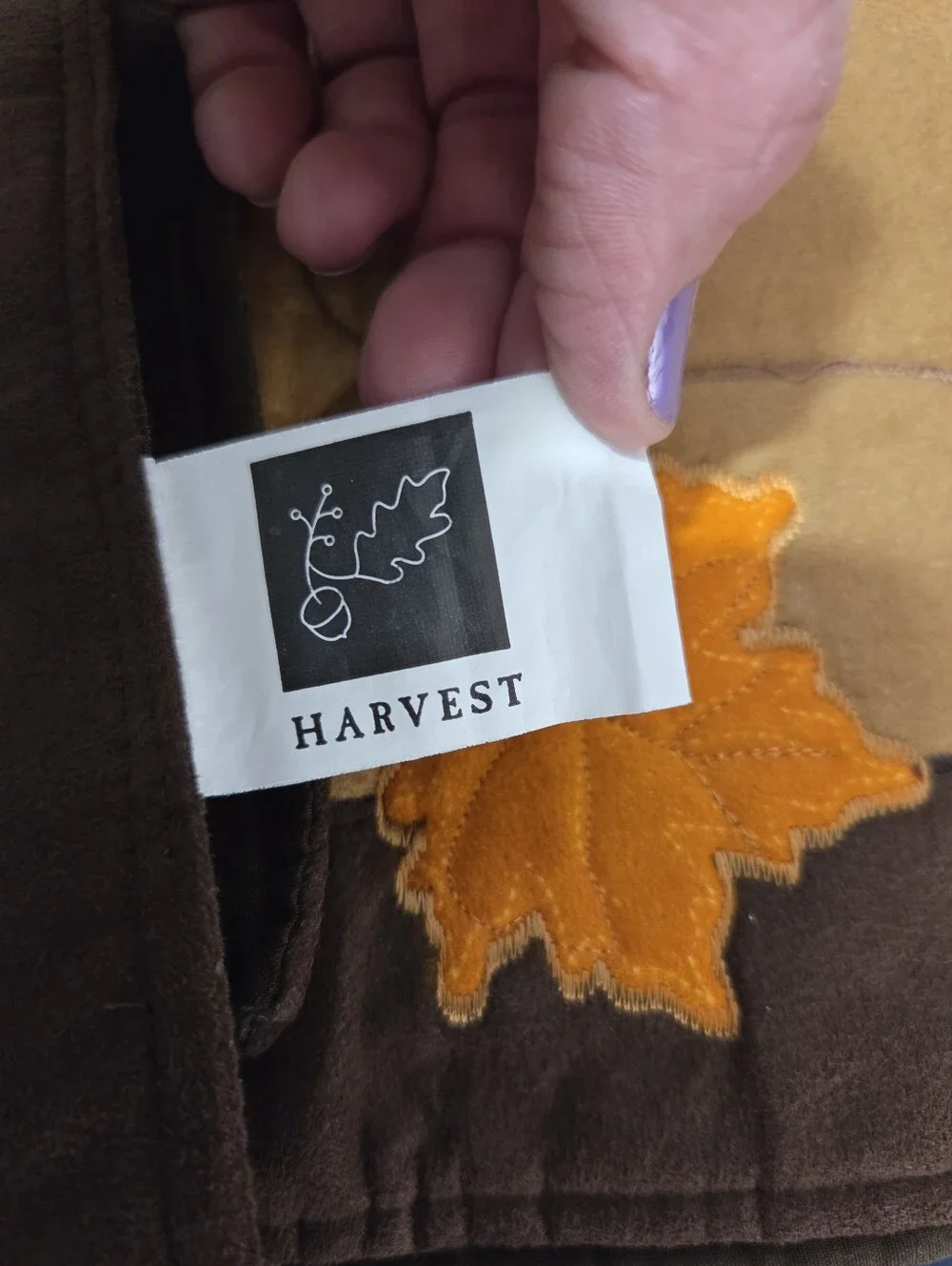 Kohl's Brown Orange Thick Autumn‎ Leaves Acorns Table Runner Fall Thanksgiving